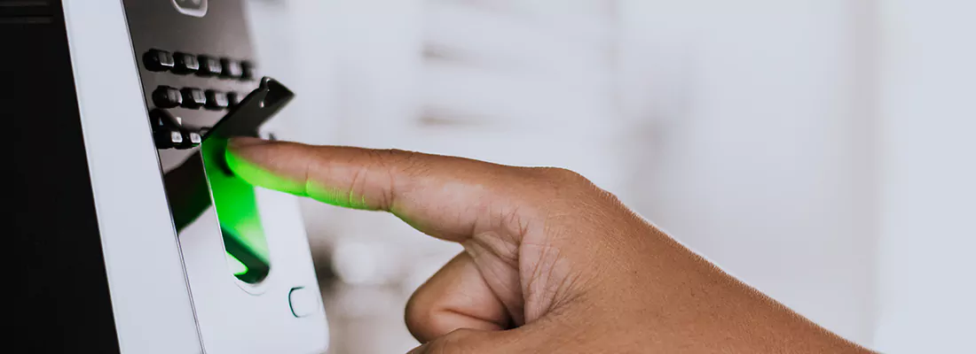 Smart Gate Locks with Remote Access Features in University, FL